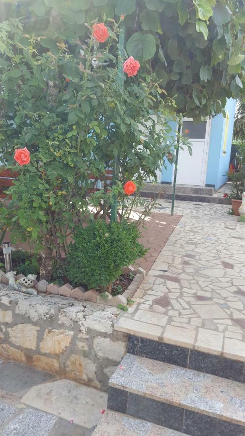 Apartments Ljubic Tar-Vabriga Esterno foto
