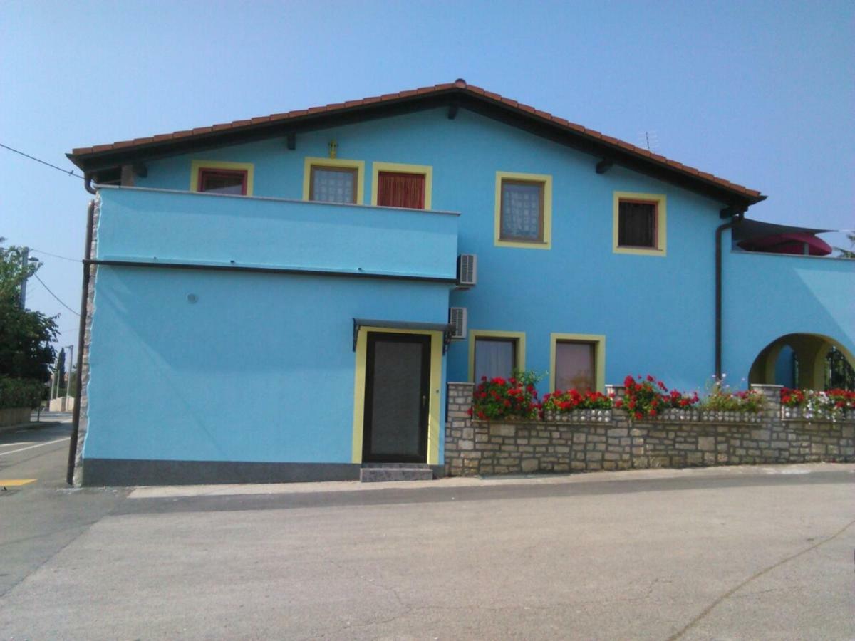 Apartments Ljubic Tar-Vabriga Esterno foto